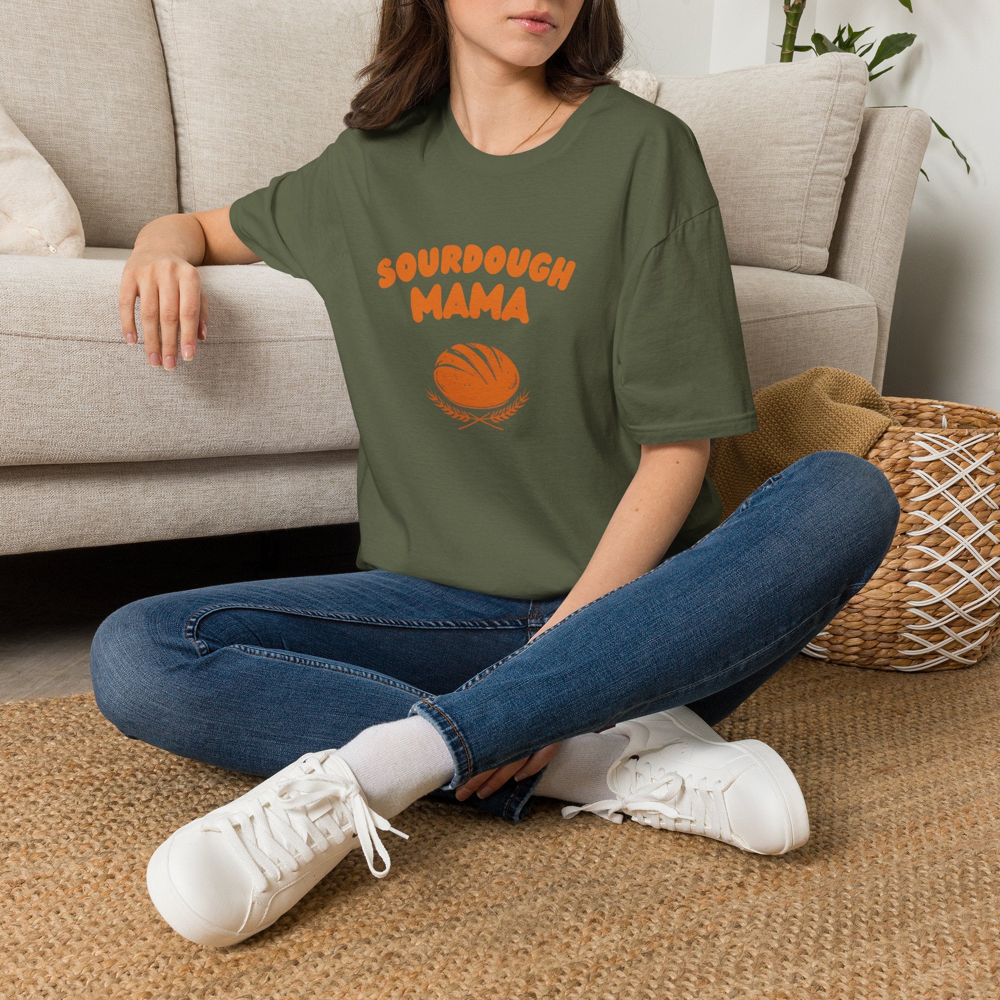 Sourdough Mama T-Shirt — Retro Bread Lover Tee for Bakers & Home Bakers